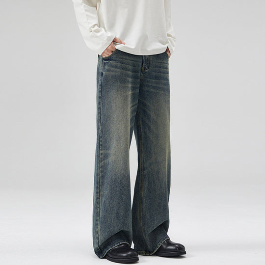 Herren Weite Denim-Jeans im Retro-Workwear-Look mit markanten Whisker- und Faltenakzenten Nord Taschen
