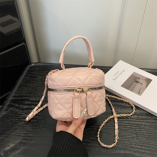 Damen Schultertasche im eleganten, gesteppte Design Nord Taschen