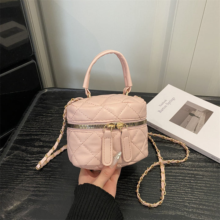 Damen Schultertasche im eleganten, gesteppte Design Nord Taschen