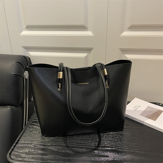 Damen elegante Shopper-Tasche mit goldenen Akzenten Nord Taschen