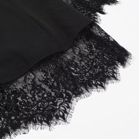 Damen Langarm-Minikleid mit Stehkragen, Cut-outs, goldenen Zierknöpfen und Spitzenbesatz Nord Taschen