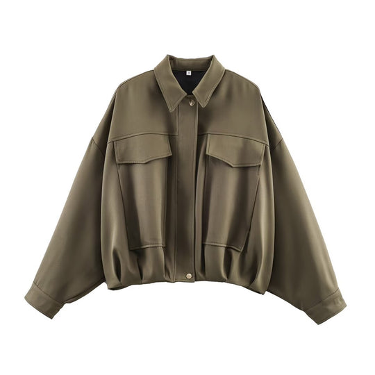 Damen Oversize Kurzjacke mit aufgesetzten Pattentaschen, Tropfenärmeln und elastischem Saum Nord Taschen