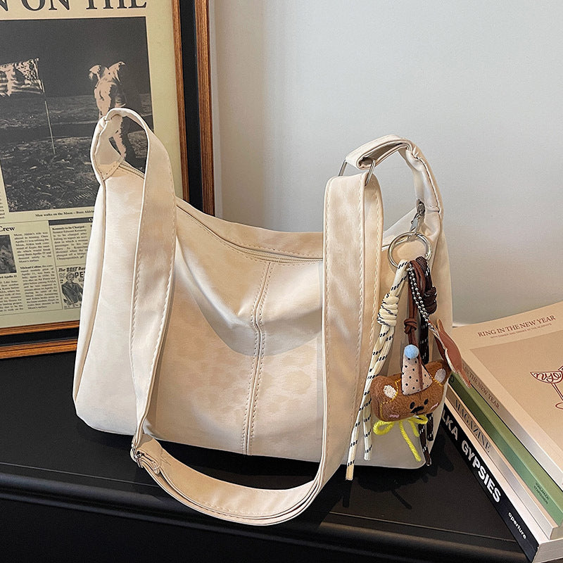 Damen Hobo-Tasche mit elegantem Leopardenmuster und praktischen Fächern Nord Taschen