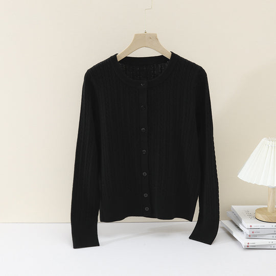 Damen Feiner Zopfmuster-Cardigan mit Rundhals und durchgehender Knopfleiste Nord Taschen
