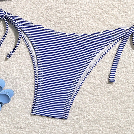Damen Triangel-Bikini-Set mit verspieltem Rüschendesign und verstellbaren BindNord Taschenändern