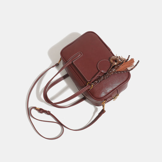 Damen elegante Handtasche mit modischen Akzenten Nord Taschen