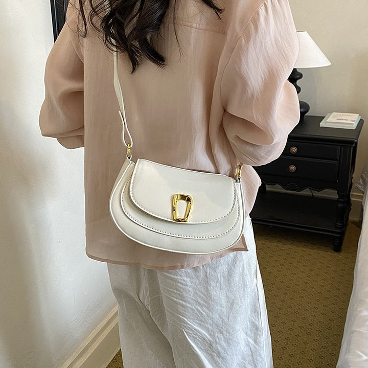 Damen Schultertasche mit elegantem Kettenverschluss und modischer Form Nord Taschen