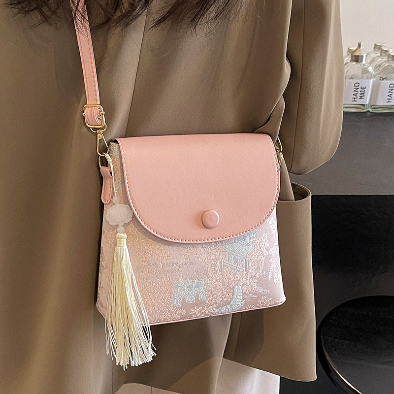 Damen Umhängetasche mit kunstvollem Stickmuster Nord Taschen