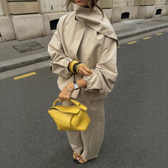 Damen Zweiteiliges Oversize-Hosenanzug-Set mit asymmetrischem Stehkragen Nord Taschen