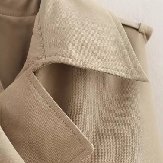 Damen Cropped Trenchcoat mit Doppelreihe und verstellbaren Manschetten Nord Taschen