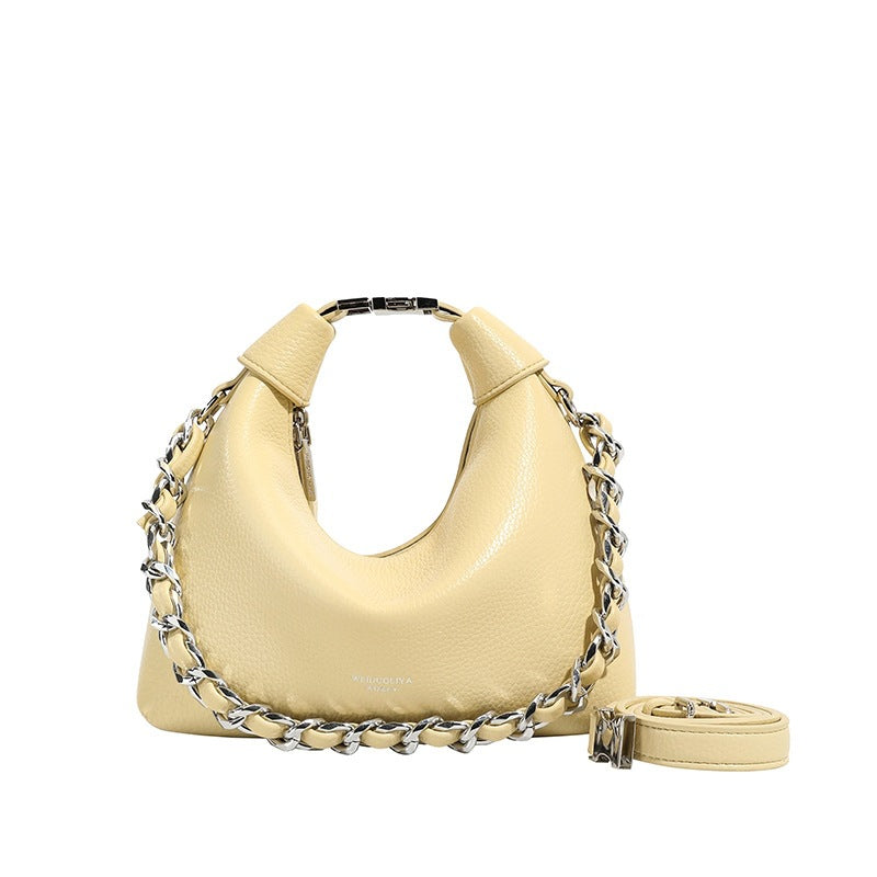 Damen Hobo-Tasche mit schimmernder Oberfläche und trendigem Kettenakzent Nord Taschen