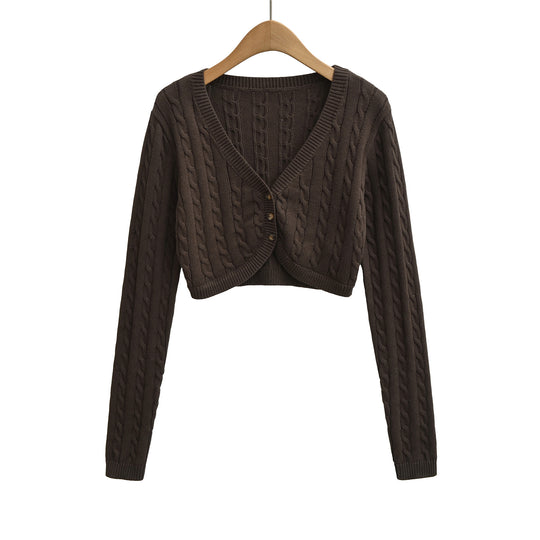 Damen Kurzgeschnittener Zopfstrick-Cardigan mit V‑Ausschnitt und Knopfleiste Nord Taschen