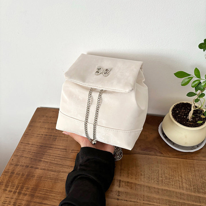 Damen stilvolle Rucksacktasche mit elegantem Kettendetail Nord Taschen