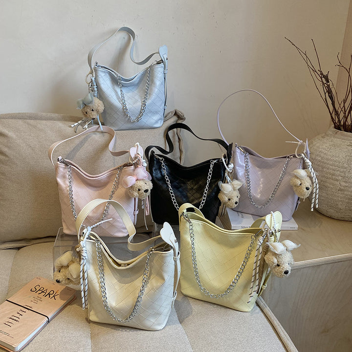 Damen Hobo-Tasche mit luxuriösen Ketten-Details Nord Taschen