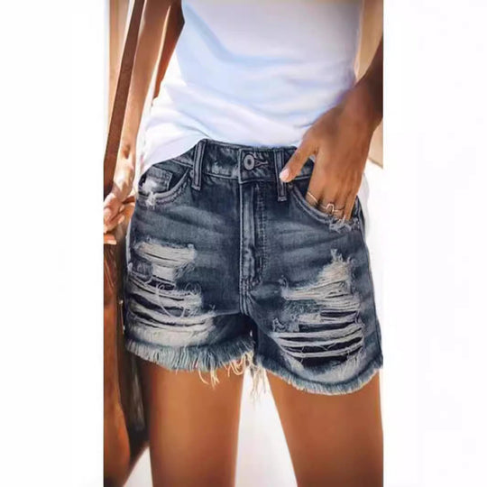 Damen trendige Destroyed Denim-Shorts mit ausgefransten Säumen und modischen Rissdetails
