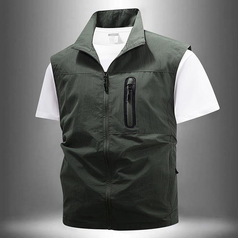 [Herren Leichte technische Utility-Weste mit hohem Stehkragen, wasserabweisenden Reißverschlusstaschen und Brustzip-Tasche] Nord Taschen