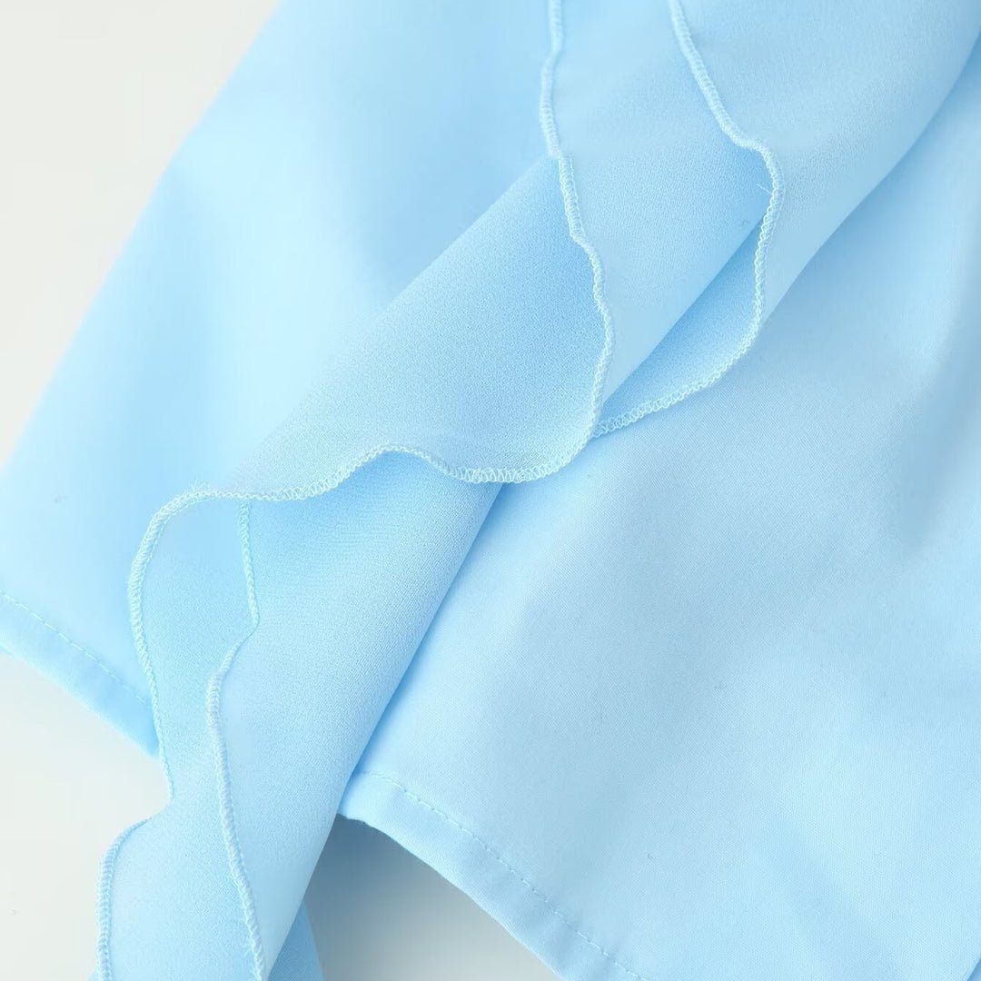 Damen Rüschenbluse mit Stehkragen, Volantdetails und Taillengürtel Nord Taschen