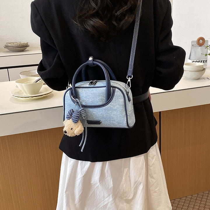 Damen Handtasche mit verspielt-funktionalem Design Nord Taschen