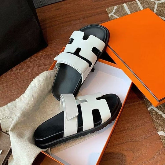 Damen Bequeme Freizeitsandalen mit verstellbaren Riemen und ergonomischer Fußbettgestaltung Nord Taschen