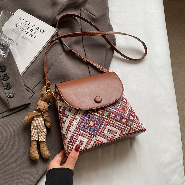 Damen Umhängetasche mit kunstvollem gewebtem Design Nord Taschen
