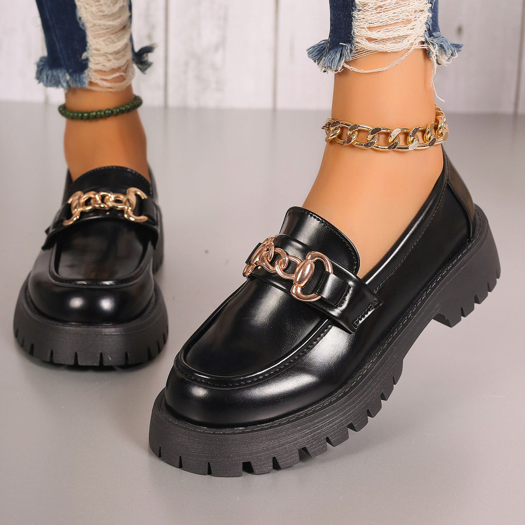 Damen Chunky Plateau-Loafer mit Metallkettendetail und profilierter Gummisohle Nord Taschen