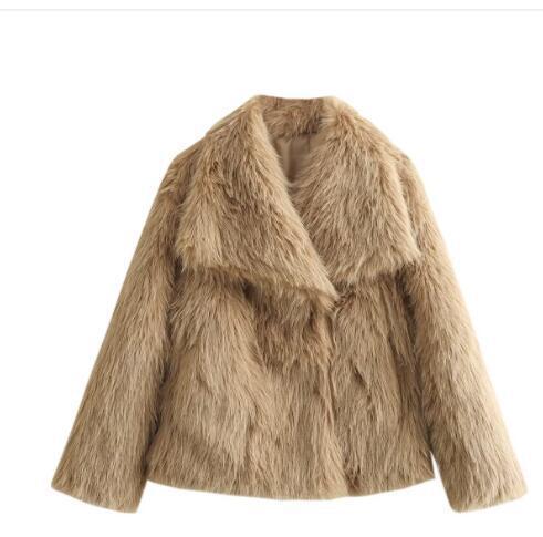Damen Kurze Kunstfelljacke mit voluminösem Schalkragen Nord Taschen