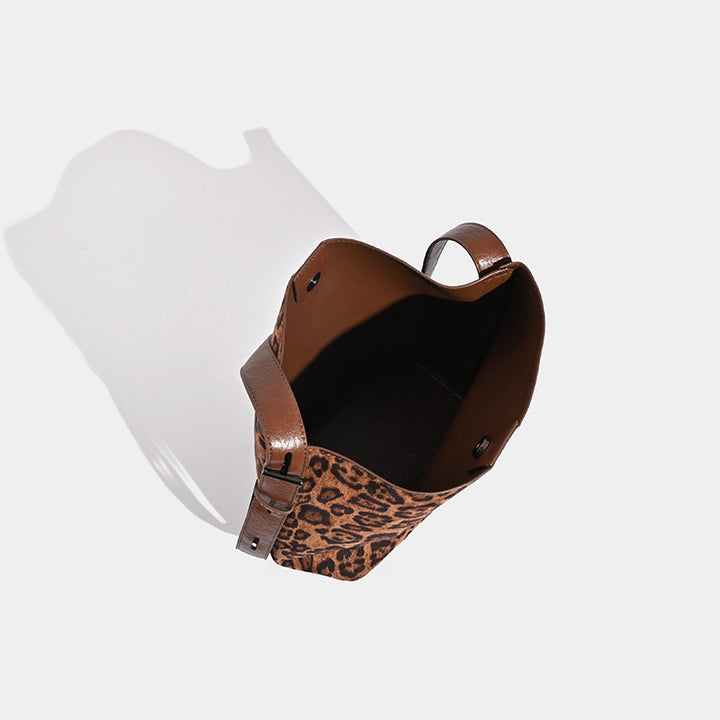 Damen Umhängetasche aus weichem Wildleder Nord Taschen