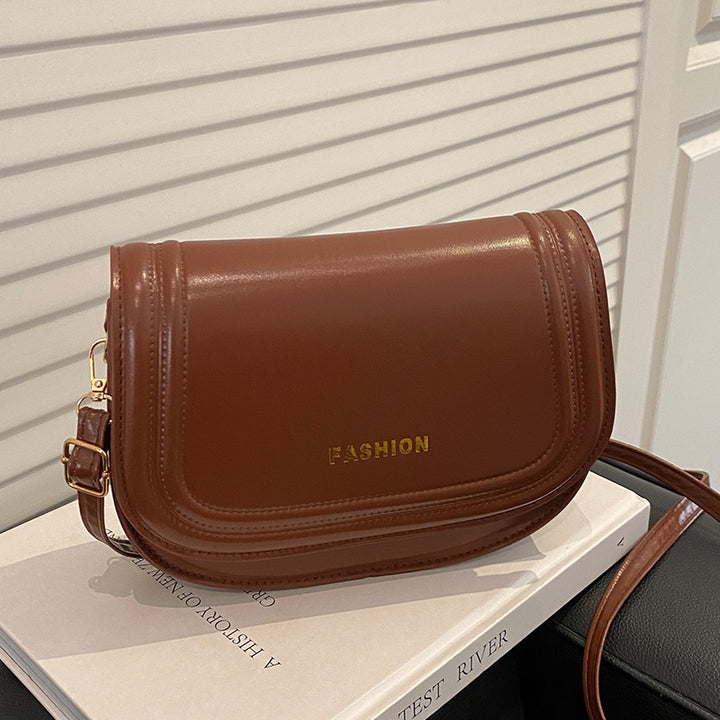 Damen Umhängetasche aus hochwertigem Kunstleder mit elegantem Klappenverschluss Nord Taschen