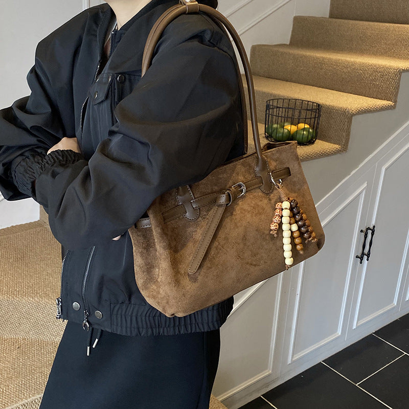 Damen modische Veloursleder Handtasche mit eleganten Akzenten Nord Taschen