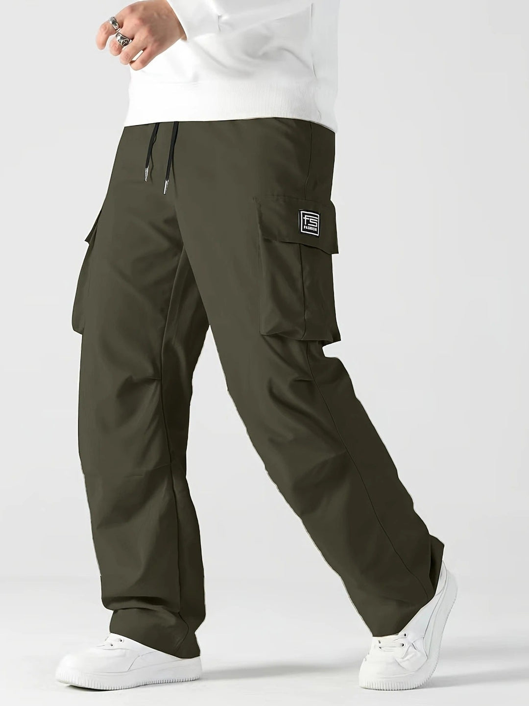 Herren Cargo-Hose mit multifunktionalen Taschen und elastischem Bund Hedi-Mode