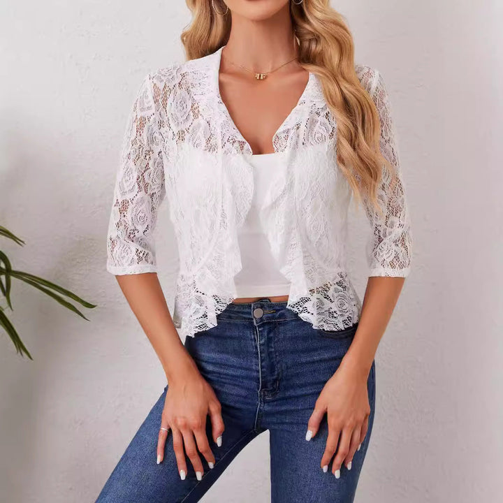 Damen Spitzenjacke mit romantischem Schnitt und dekorativen Rüschen