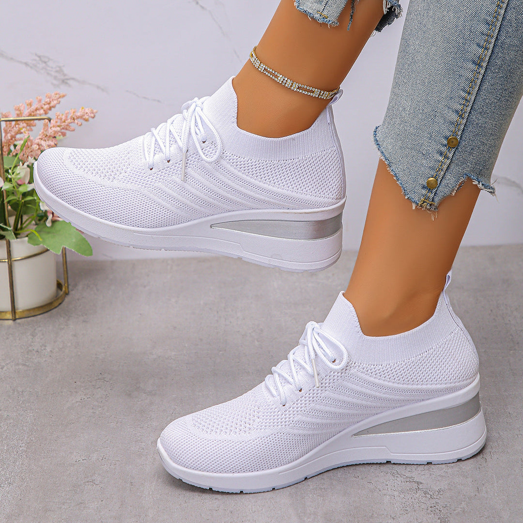 Damen Sportliche Wedge-Sneaker mit atmungsaktivem Mesh-Obermaterial und rutschfester Sohle