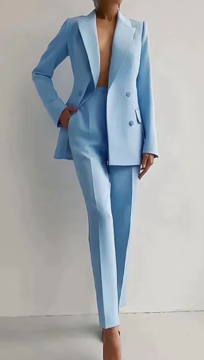stilvolle maßgeschneiderte Anzug - elegantes Blazer- und Hosen-Set für Frauen