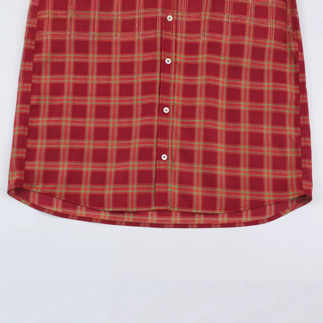 Damen Oversize-Karobluse mit durchgehender Knopfleiste und Hemdkragen Nord Taschen