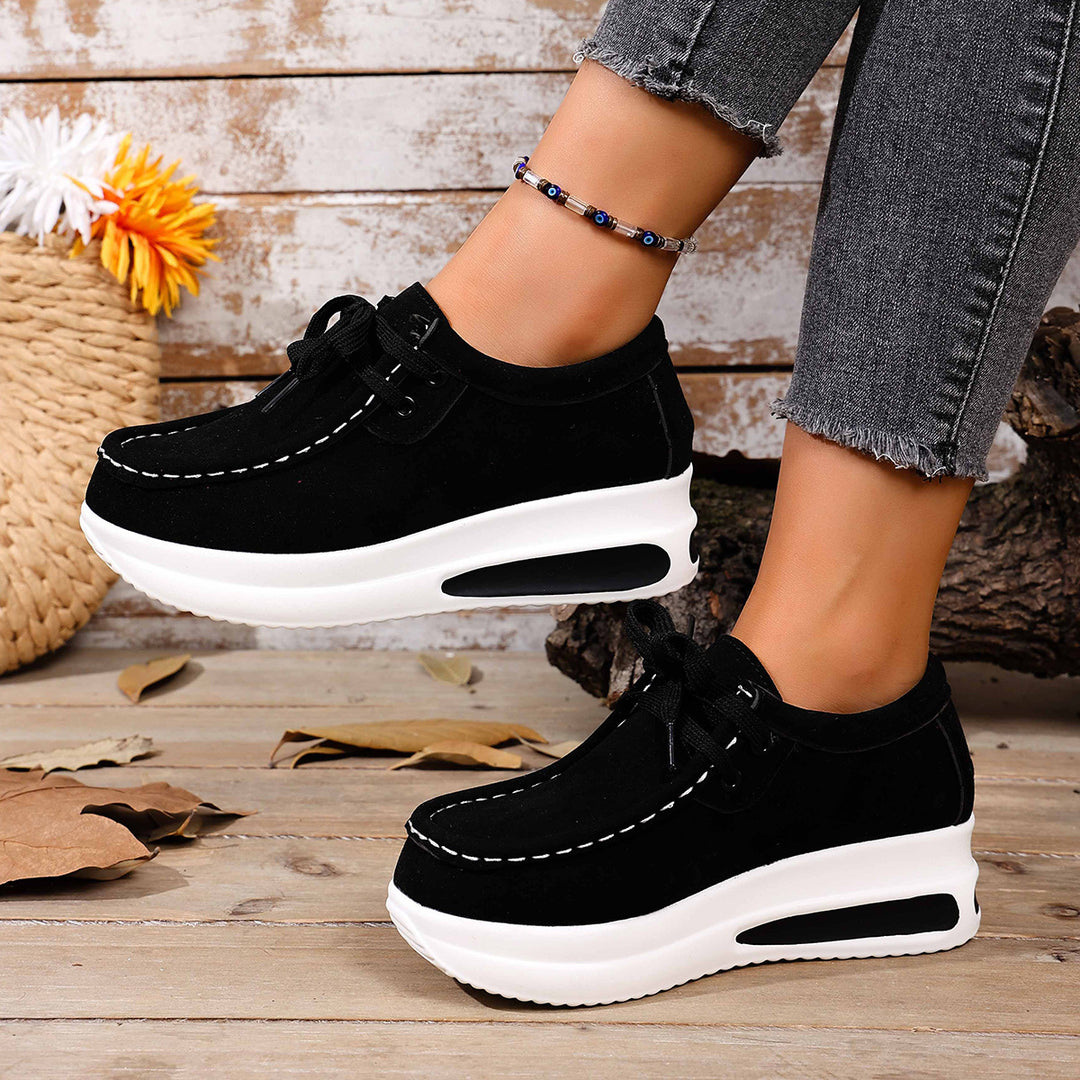 Damen Velours‑Mokassin‑Plateau‑Sneaker mit verstecktem Keil und gepolstertem Komfortfußbett Nord Taschen
