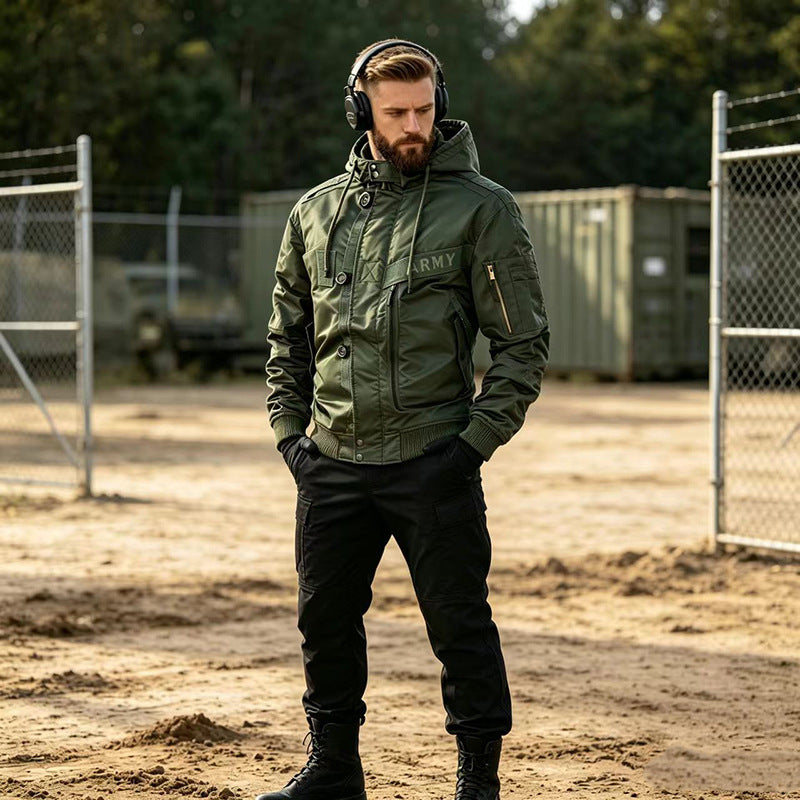 Herren Militärinspirierte Kapuzen-Bomberjacke mit Utility-Taschen Nord Taschen