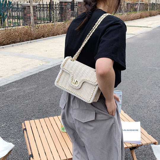 Damen Umhängetasche mit elegantem Perlenbesatz | Nord Taschen