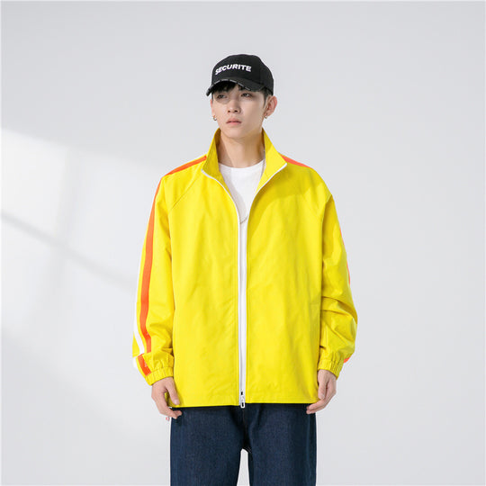 Herren Locker geschnittene Trackjacke mit Stehkragen, kontrastierenden Streifenärmeln und elastischen Bündchen Nord Taschen