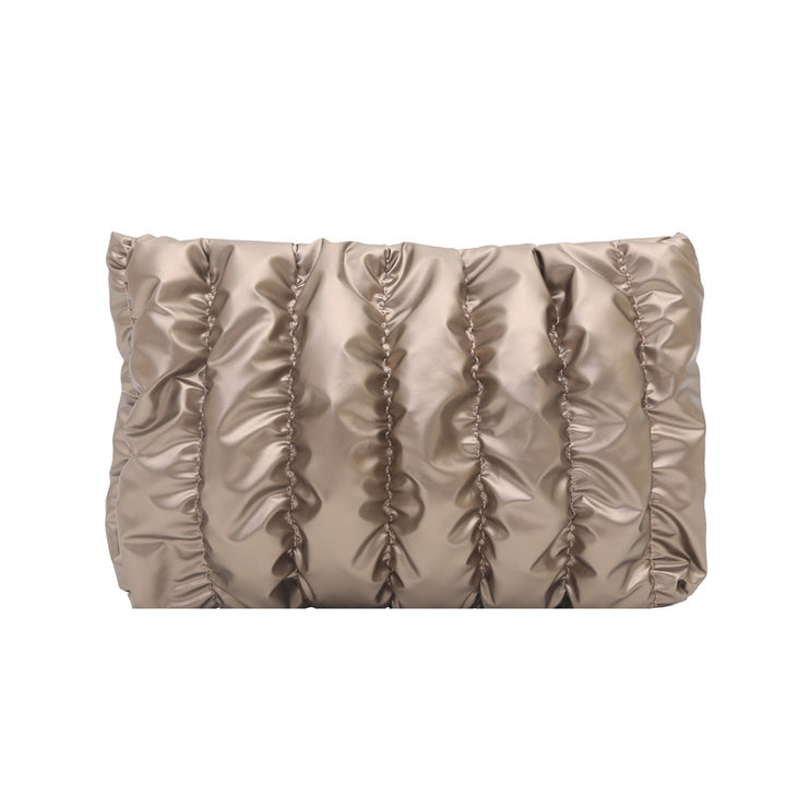 Damen praktische Clutch mit gepolstertem Design Nord Taschen
