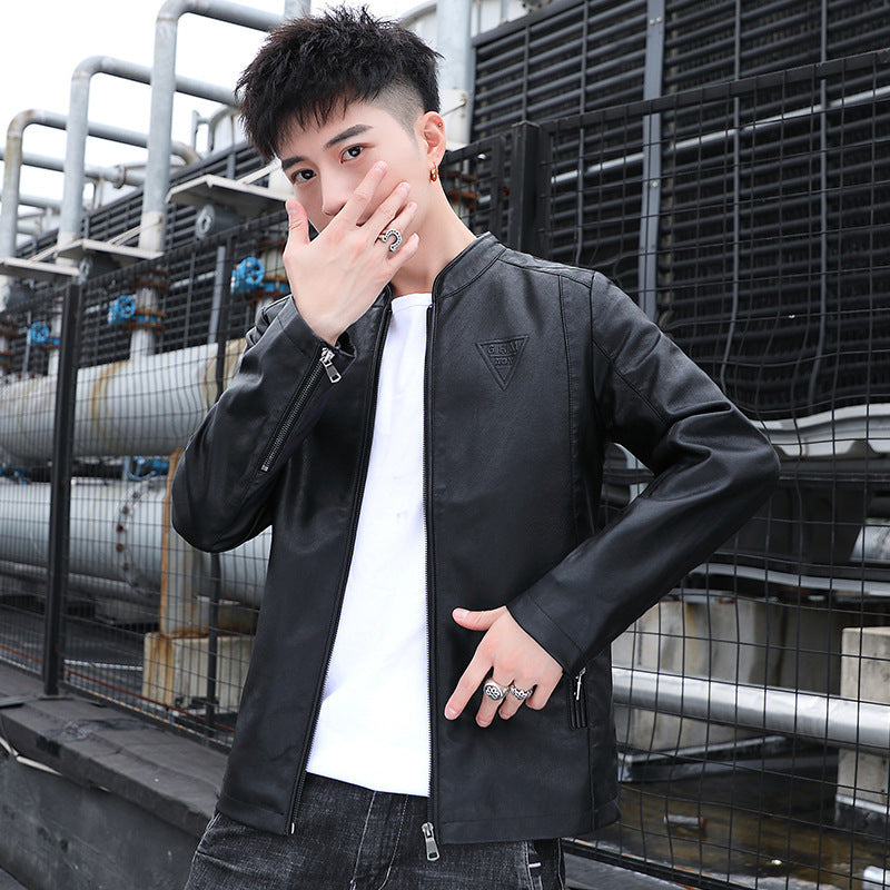 Herren Schlanker Kunstleder‑Moto‑Blouson mit Stehkragen und Reißverschlussärmeln Nord Taschen
