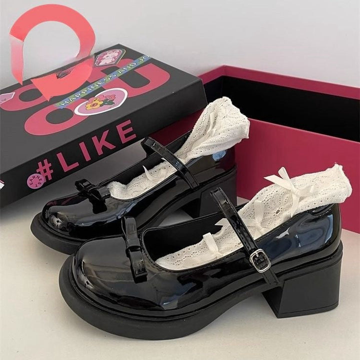Damen Modische Mary Jane Pumps mit auffälliger Schnalle und bequemem Absatz