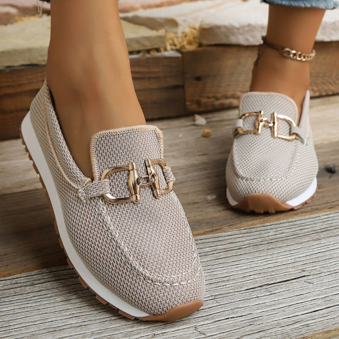 Damen Atmungsaktive Mesh-Slipper-Loafer mit goldfarbener Schnallendekor und leichter Gummisohle Nord Taschen