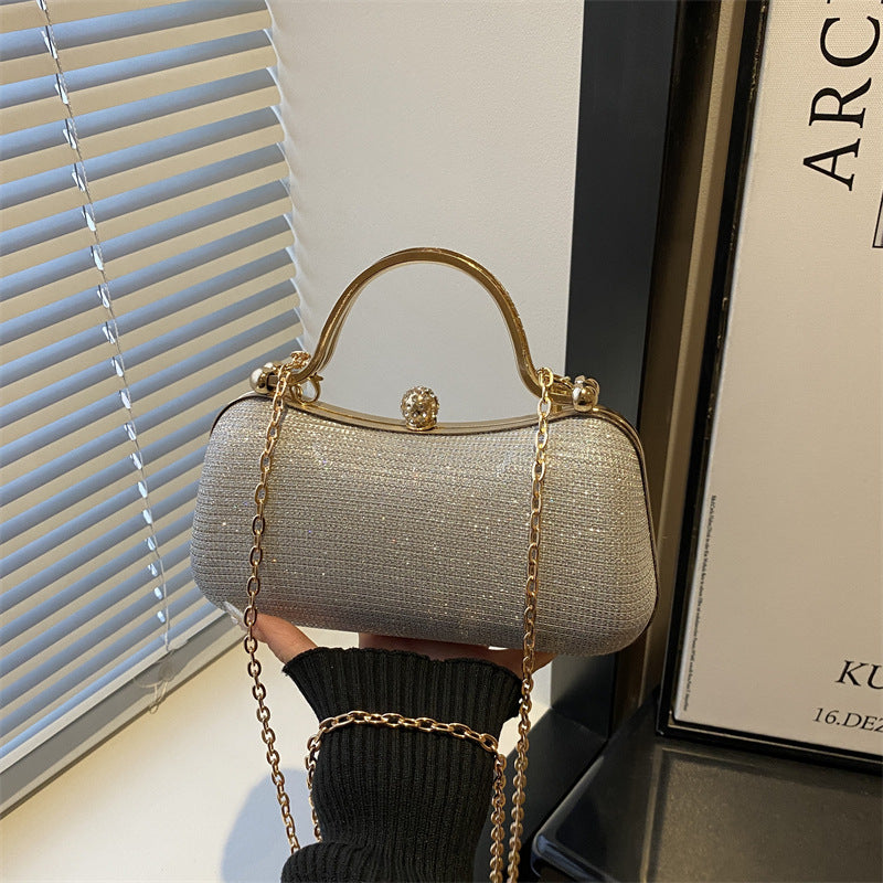 Damen glamouröse Clutch-Handtasche mit elegantem Kettenverschluss Nord Taschen