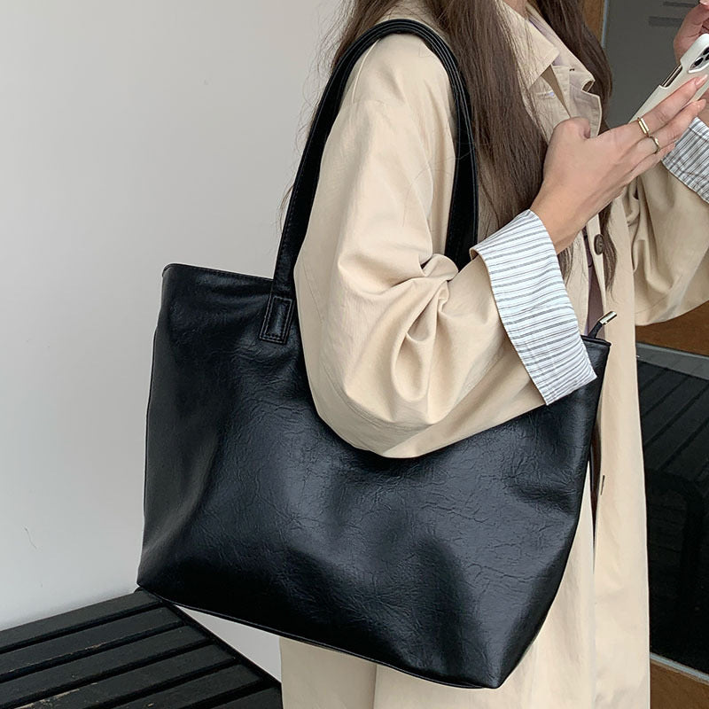 Damen Tote-Tasche mit eleganter, strukturierter Oberfläche und geräumigem Innenraum Nord Taschen