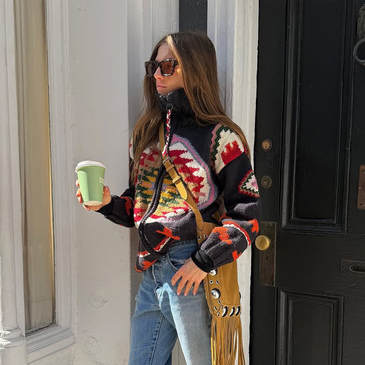 Damen Jacquard-Strickjacke mit Navajo‑Muster, Reißverschluss und hohem Kragen Nord Taschen