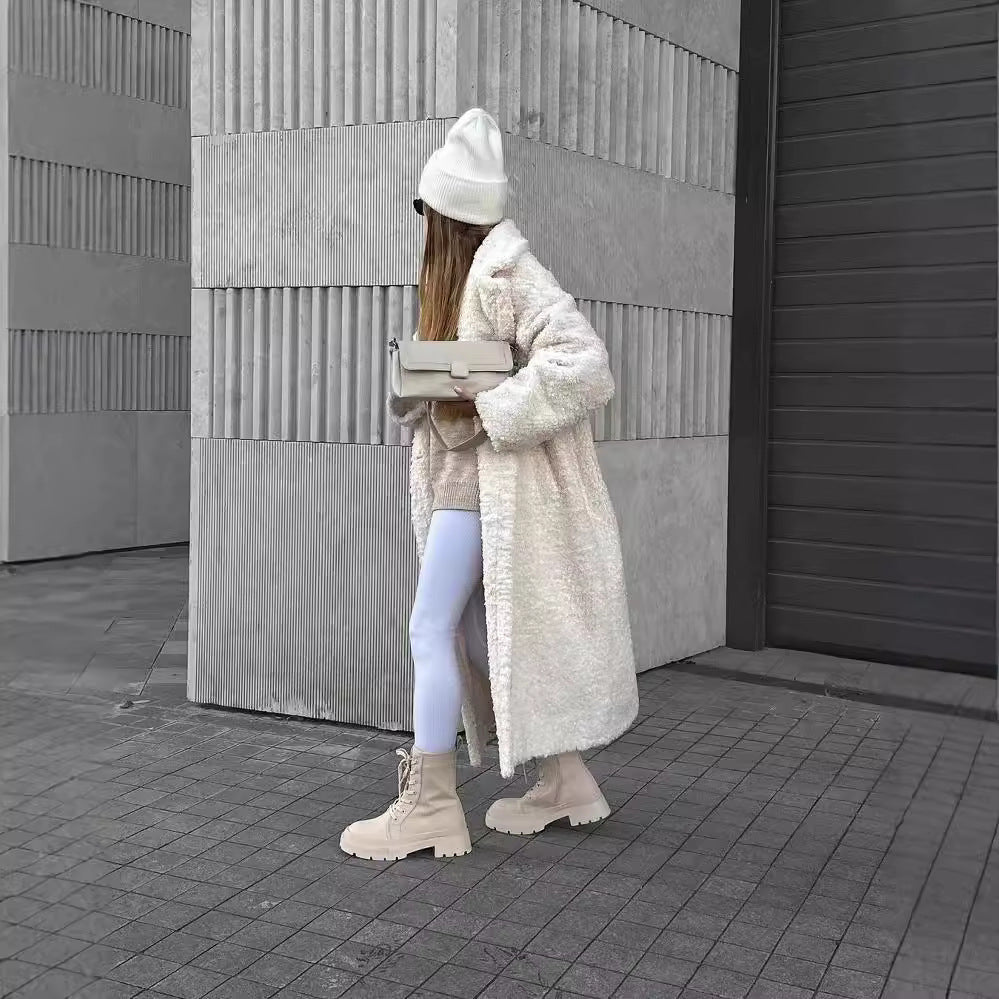 Damen wadenhohe robuste Schnürstiefel mit Plateau-Profilsohle Nord Taschen