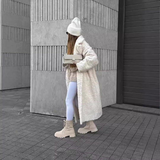 Damen wadenhohe robuste Schnürstiefel mit Plateau-Profilsohle Nord Taschen