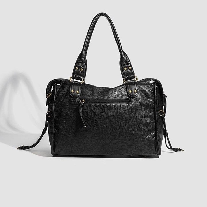 Damen Tragetasche mit eleganten Metallakzenten und praktischem Innenlayout Nord Taschen