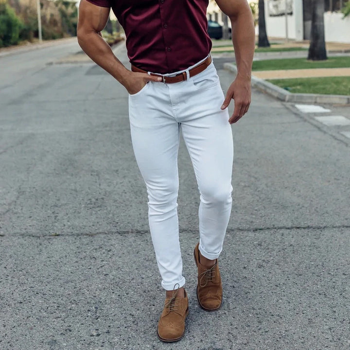 Herren Slim-Fit Stretch-Chino mit schmal zulaufendem Bein und dezenten Eingrifftaschen Nord Taschen