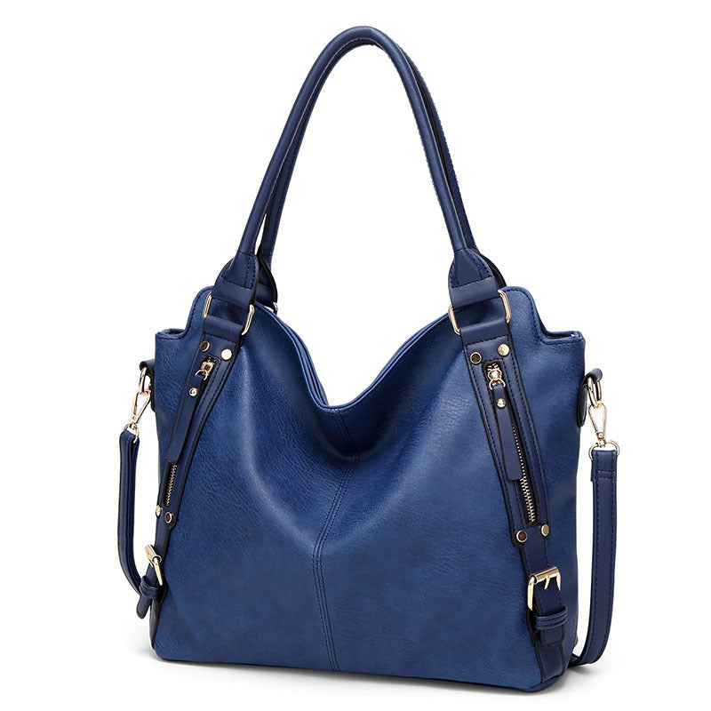 Damen Hobo-Tasche mit elegantem Kettenakzent und modernem Design Nord Taschen